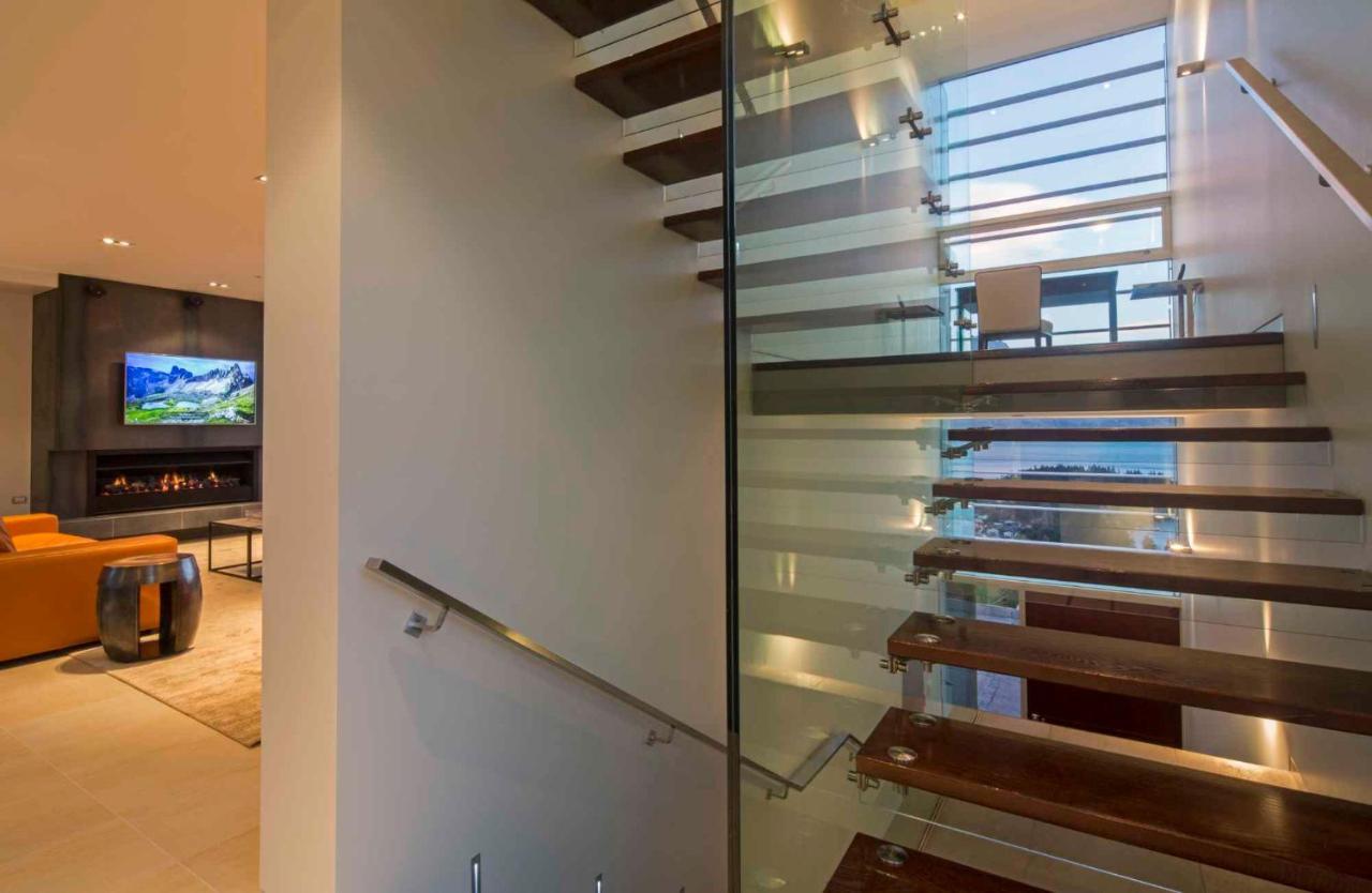 קווינסטאון Villa De Luxe, A Relax It'S Done Luxury Holiday Home מראה חיצוני תמונה